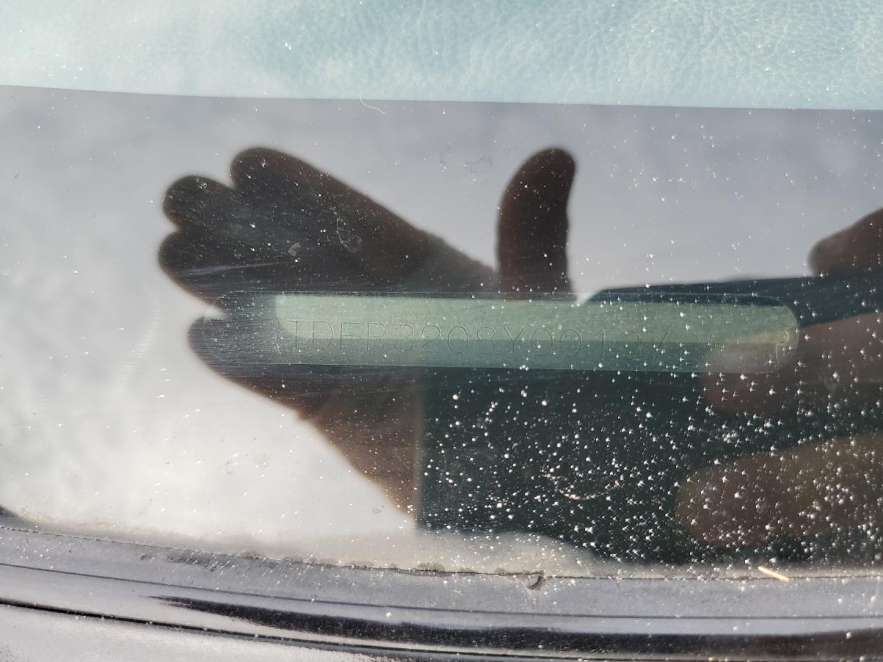 2000 Toyota Mr2 Spyder VIN: JTDFR3208Y0013735 Lot: 73380724