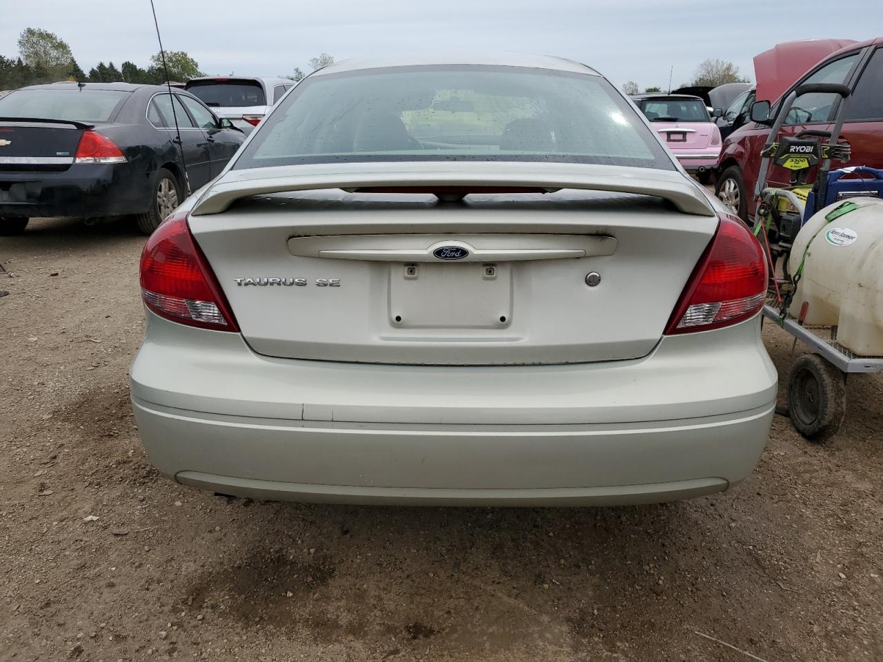 2006 Ford Taurus Se VIN: 1FAFP53U36A256837 Lot: 73195084