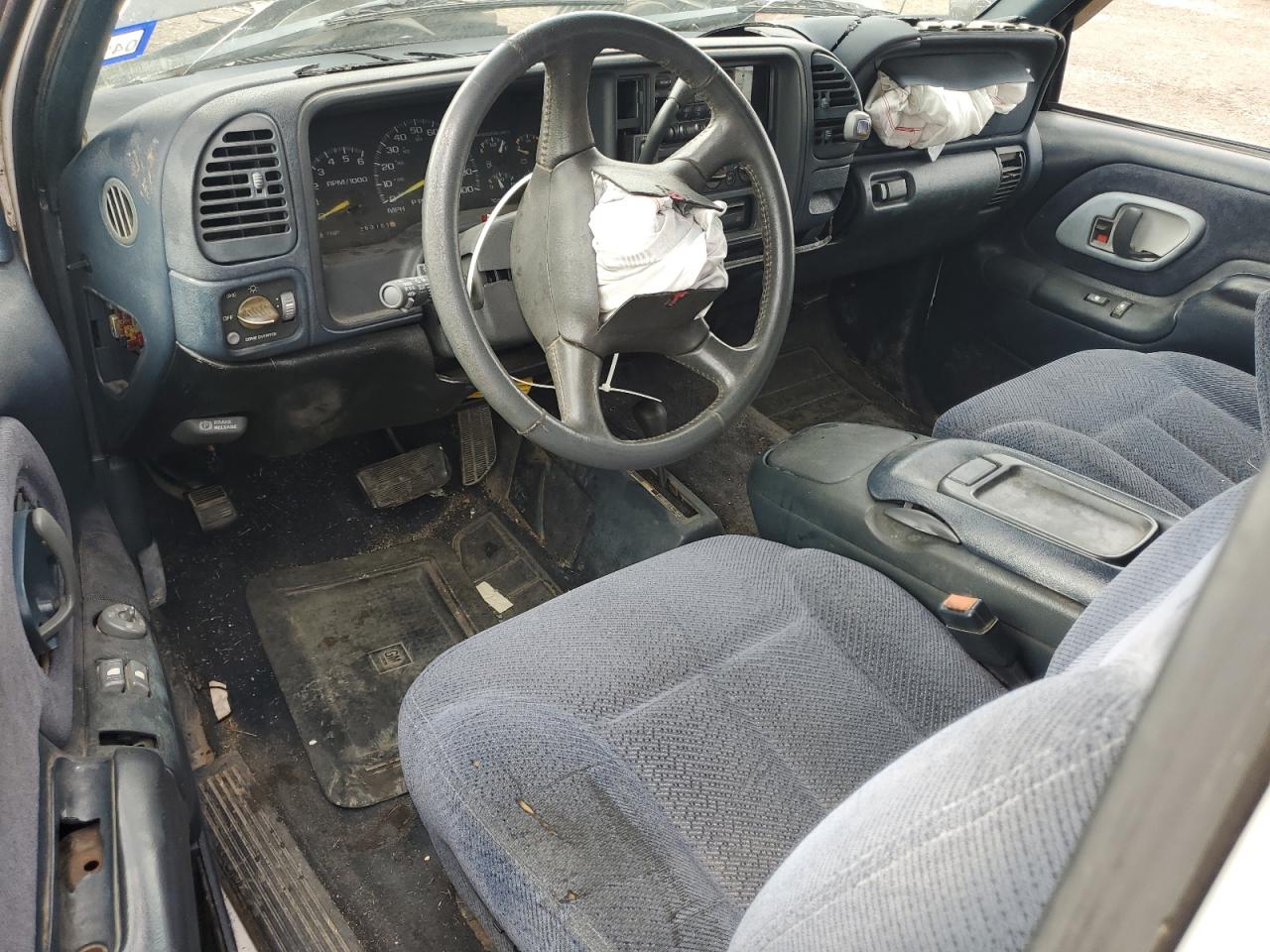 1998 Chevrolet Gmt-400 K1500 VIN: 1GCEK19R7WE160637 Lot: 70769964