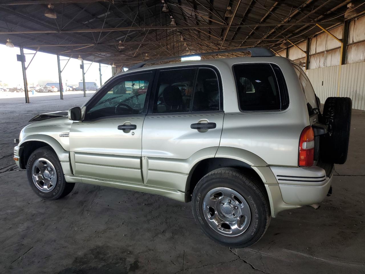 1999 Suzuki Grand Vitara - Image 2