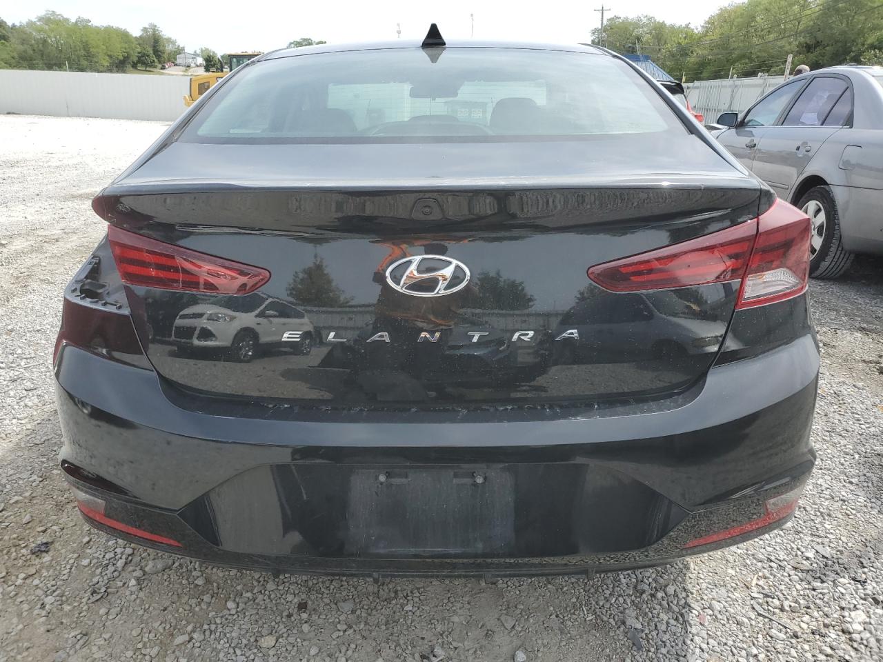 5NPD84LF3KH455156 2019 Hyundai Elantra Sel