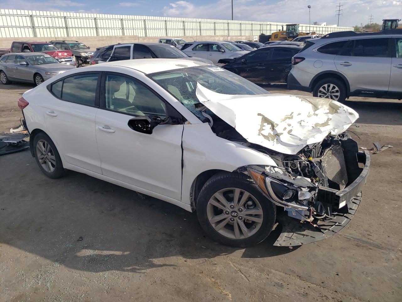 2017 Hyundai Elantra - Image 4