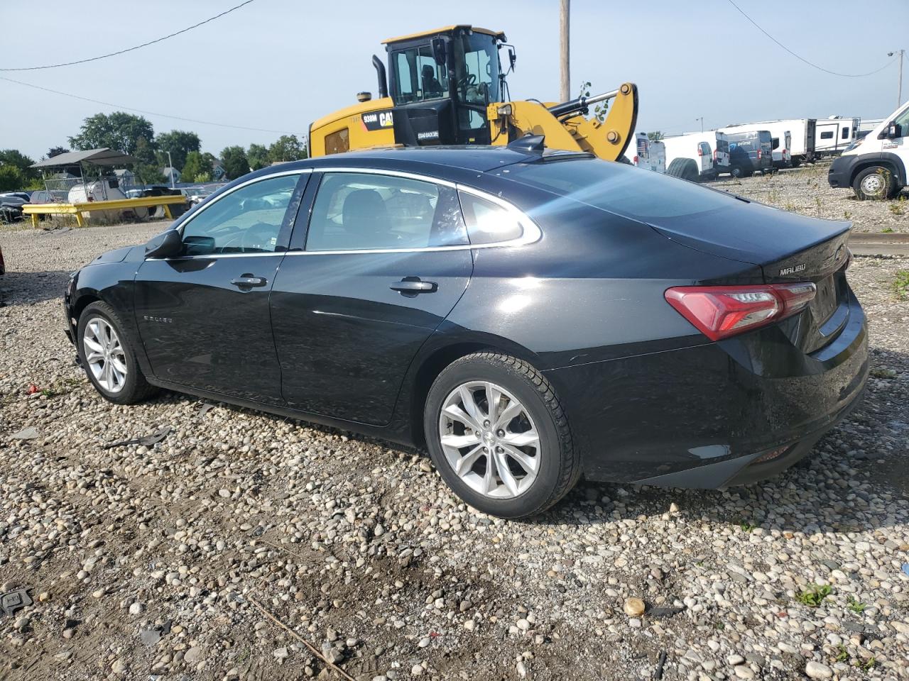 1G1ZD5ST7LF039338 2020 CHEVROLET MALIBU - Image 2