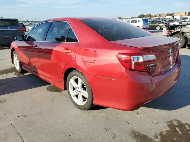  TOYOTA CAMRY 2014 Czerwony