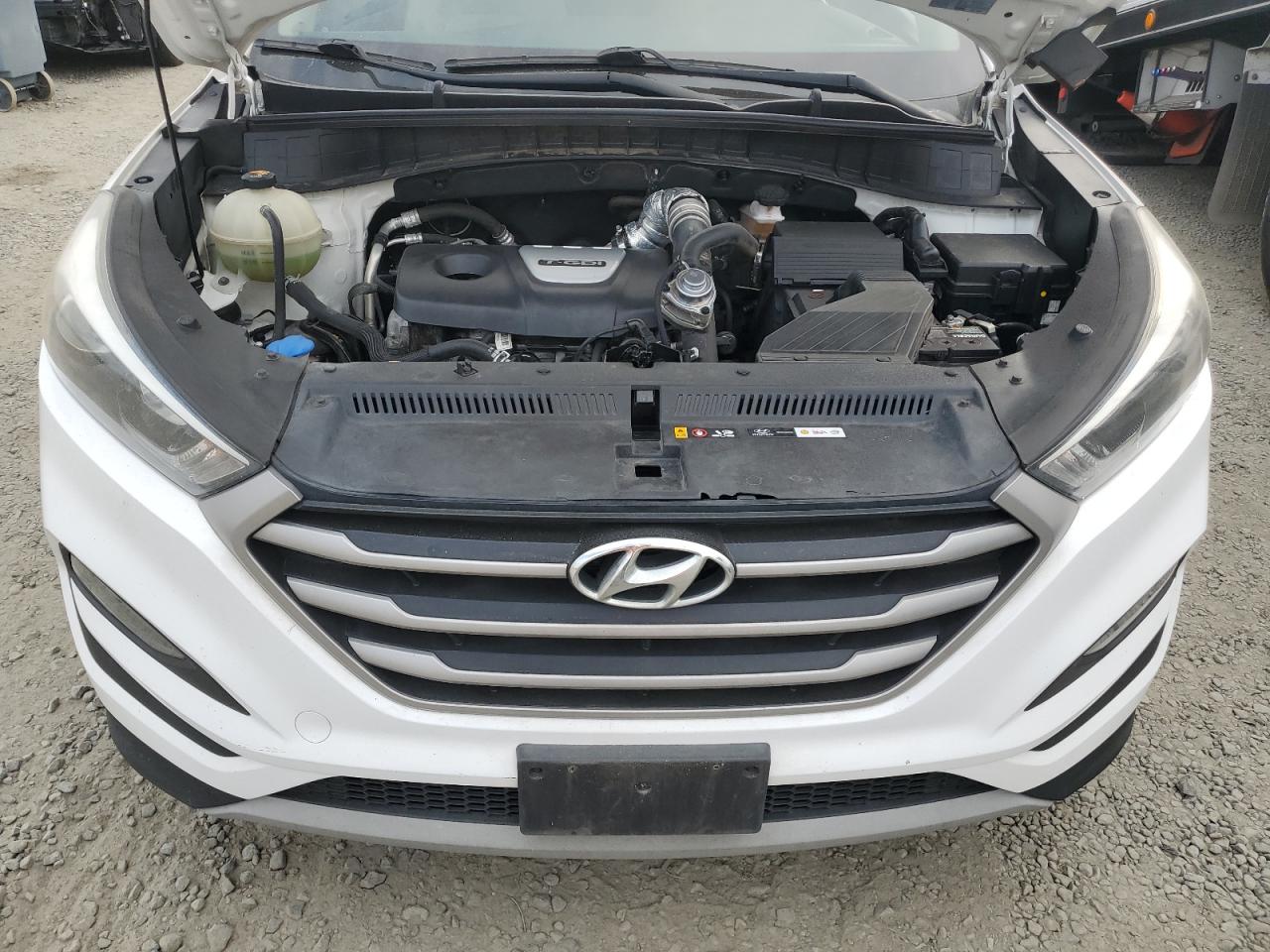 KM8J33A23HU289548 2017 Hyundai Tucson Limited