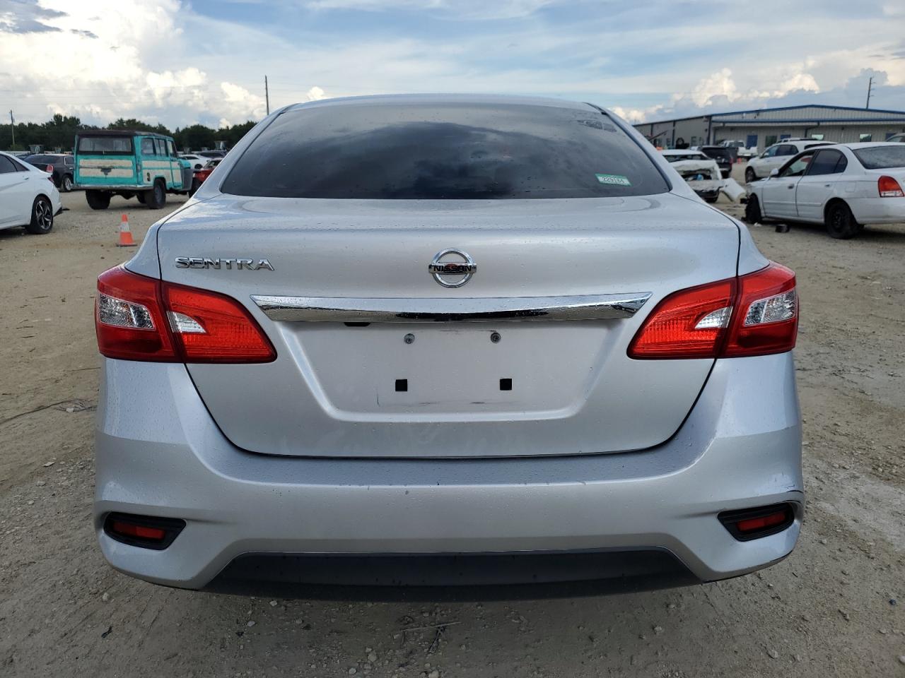 2019 Nissan Sentra S VIN: 3N1AB7AP4KY265941 Lot: 71210344