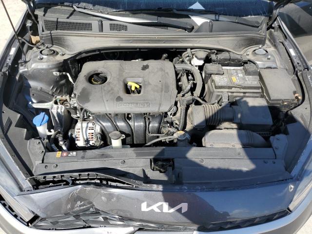 3KPF24AD3RE695401 Kia Forte LX 11