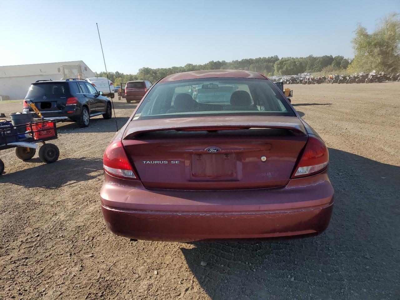 2007 Ford Taurus Se VIN: 1FAFP53U47A122629 Lot: 71245064