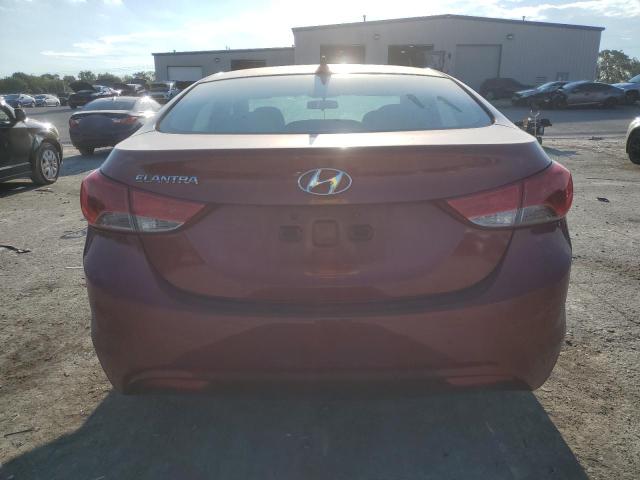  HYUNDAI ELANTRA 2013 Czerwony