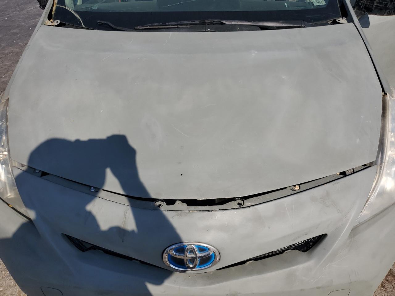 JTDZN3EUXEJ009036 2014 Toyota Prius V