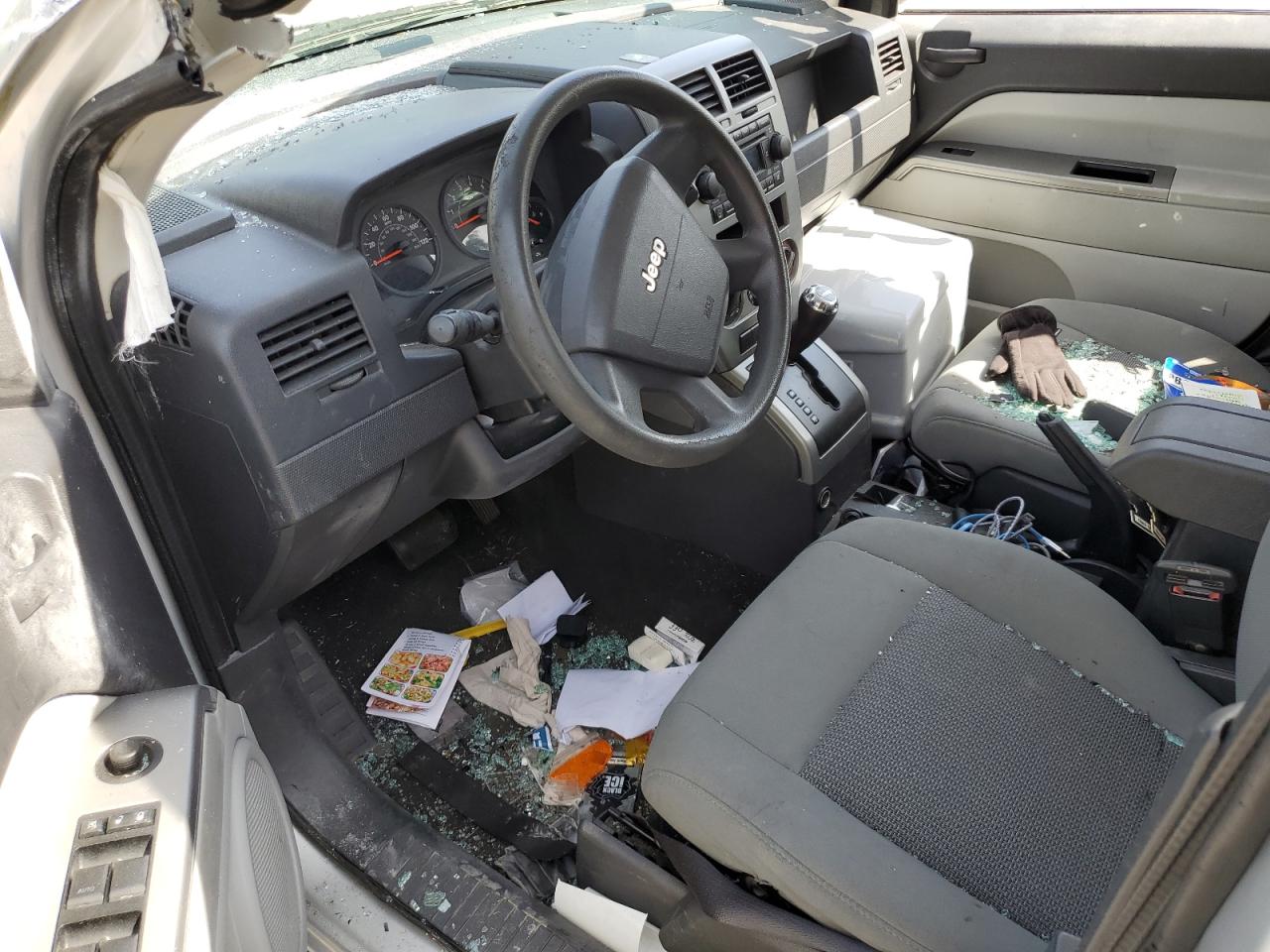 2007 Jeep Compass VIN: 1J8FF47W07D430892 Lot: 71415124