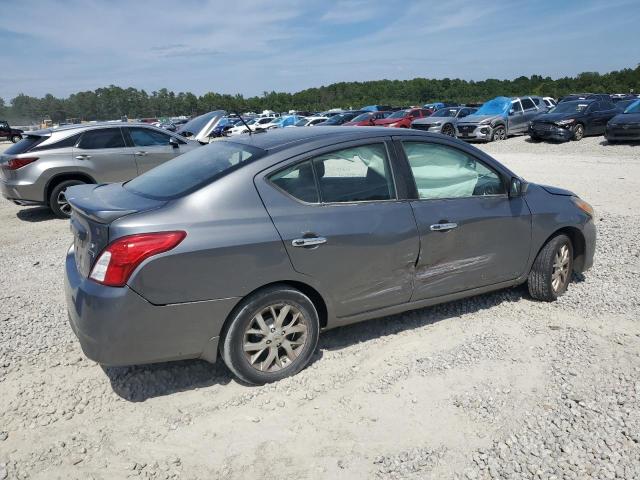  NISSAN VERSA 2017 Gray