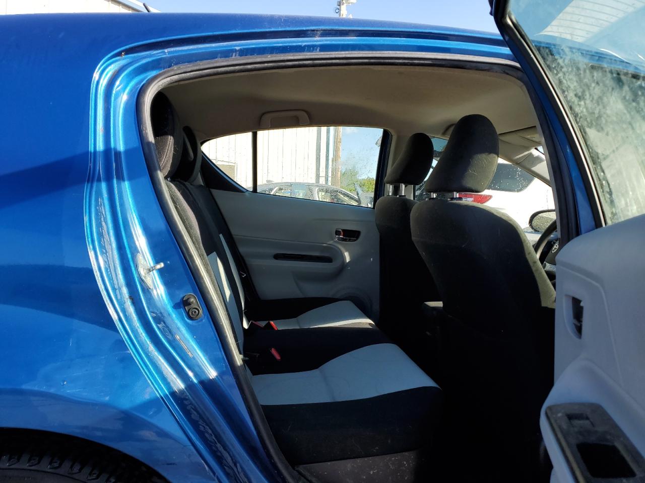 JTDKDTB33C1013264 2012 Toyota Prius C