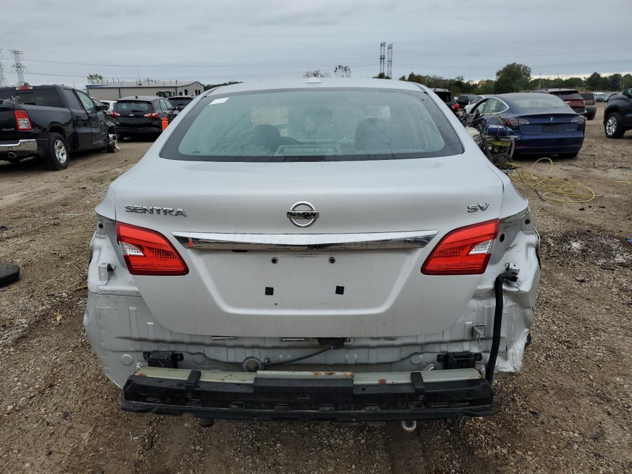 2019 Nissan Sentra - Image 6
