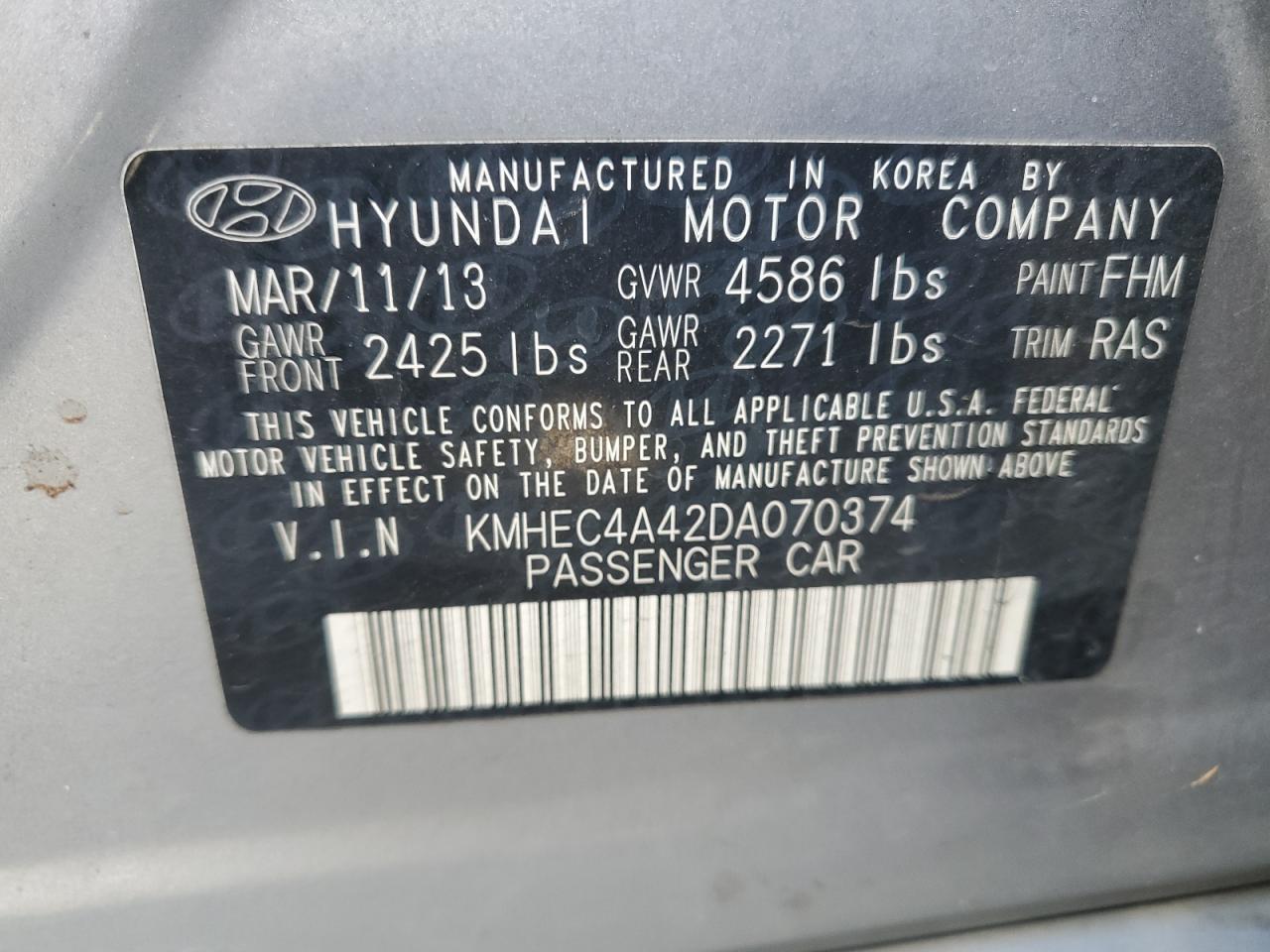 2013 Hyundai Sonata Hybrid VIN: KMHEC4A42DA070374 Lot: 71113874