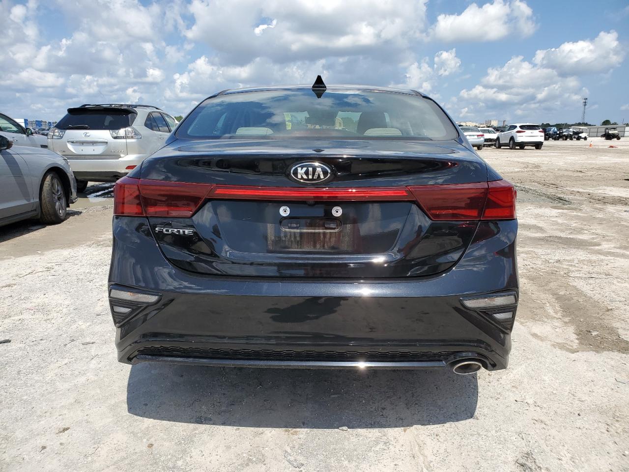 2021 Kia Forte Fe VIN: 3KPF24AD4ME359748 Lot: 72432674