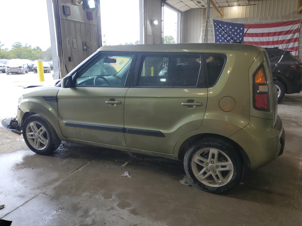 2011 Kia Soul - Image 2