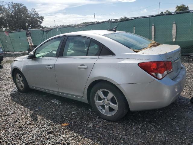 Sedans CHEVROLET CRUZE 2015 Srebrny