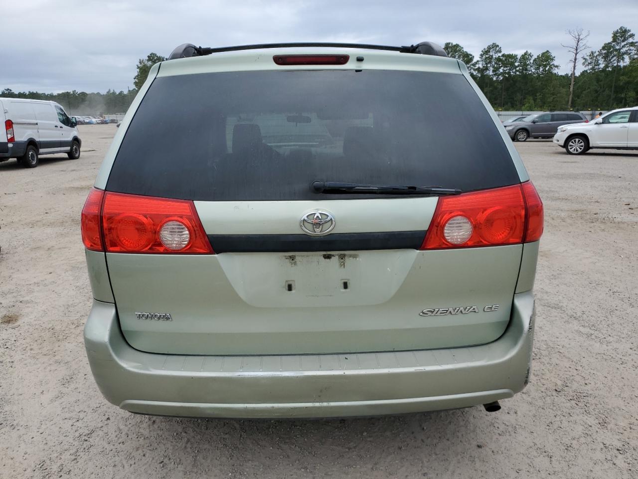 2010 Toyota Sienna Ce VIN: 5TDKK4CC0AS299357 Lot: 69746604