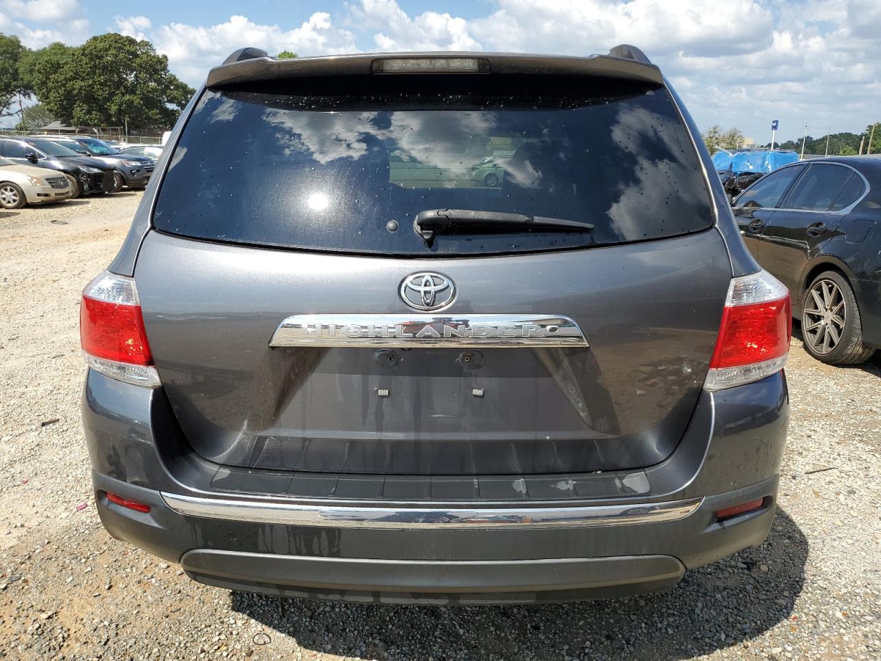 5TDZK3EH0DS125343 2013 Toyota Highlander Base