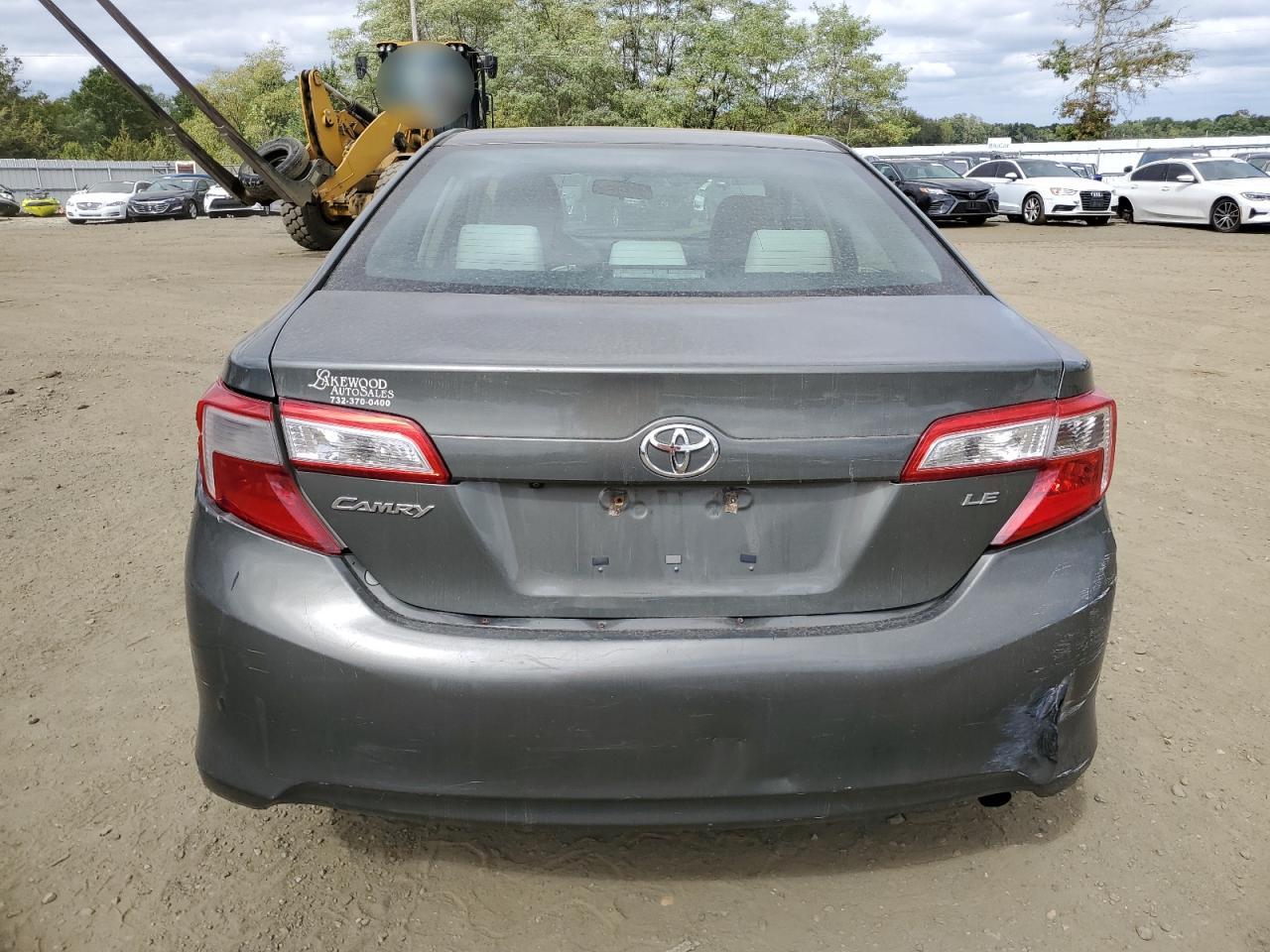 2014 Toyota Camry L VIN: 4T1BF1FK8EU835619 Lot: 72155494