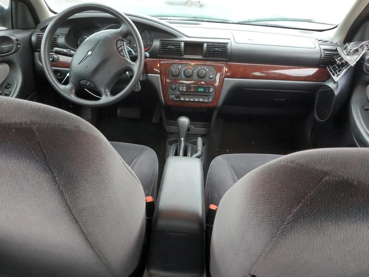 2002 Chrysler Sebring - Image 8