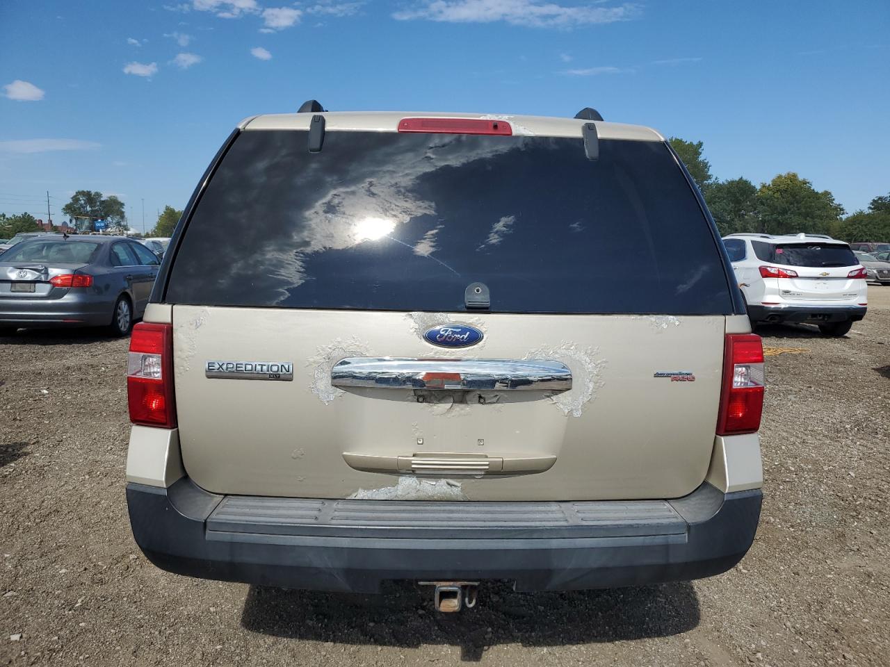 2007 Ford Expedition Xlt VIN: 1FMFU16567LA94039 Lot: 72604194