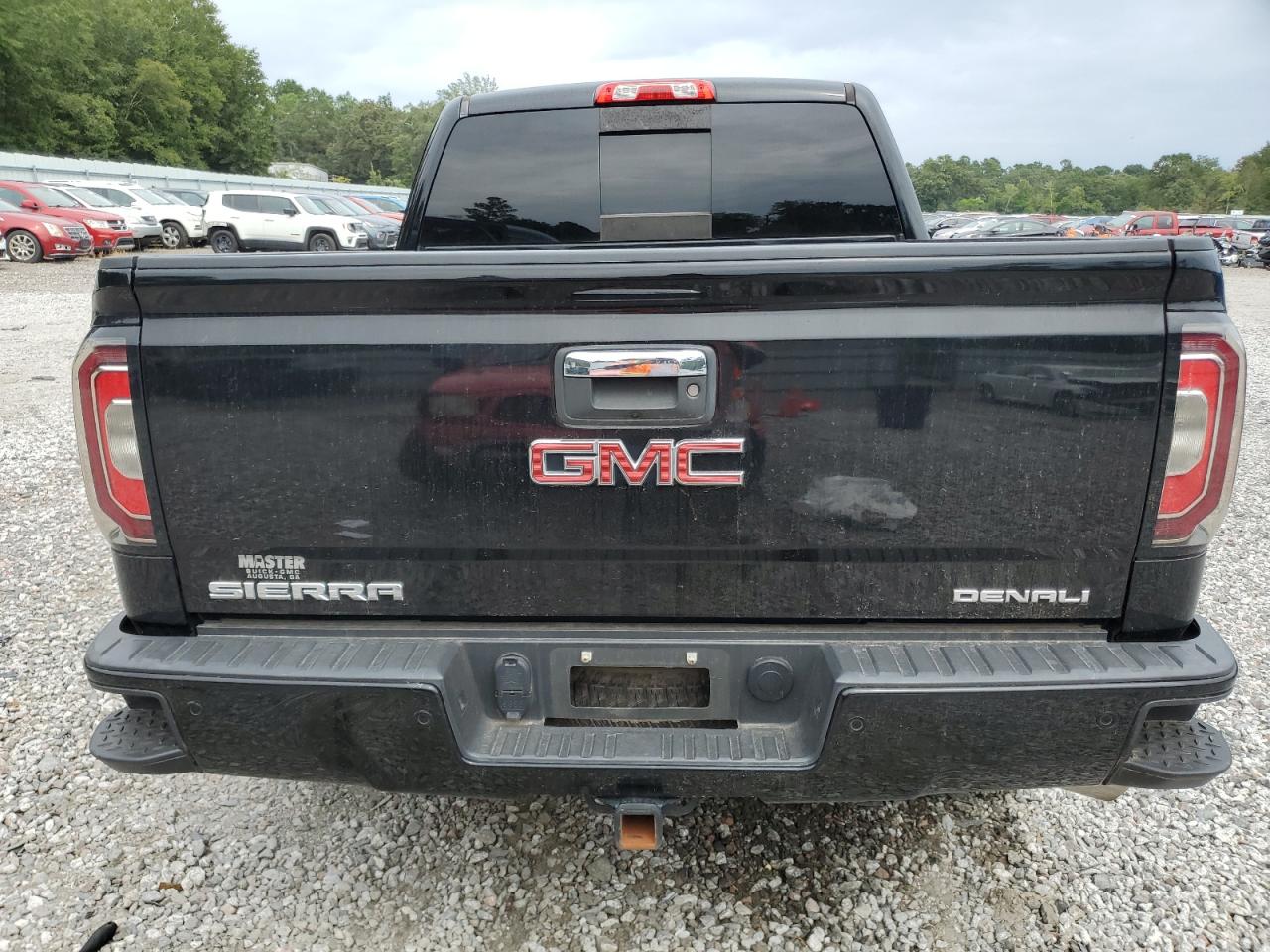 3GTU2PEJXJG466022 2018 GMC Sierra K1500 Denali