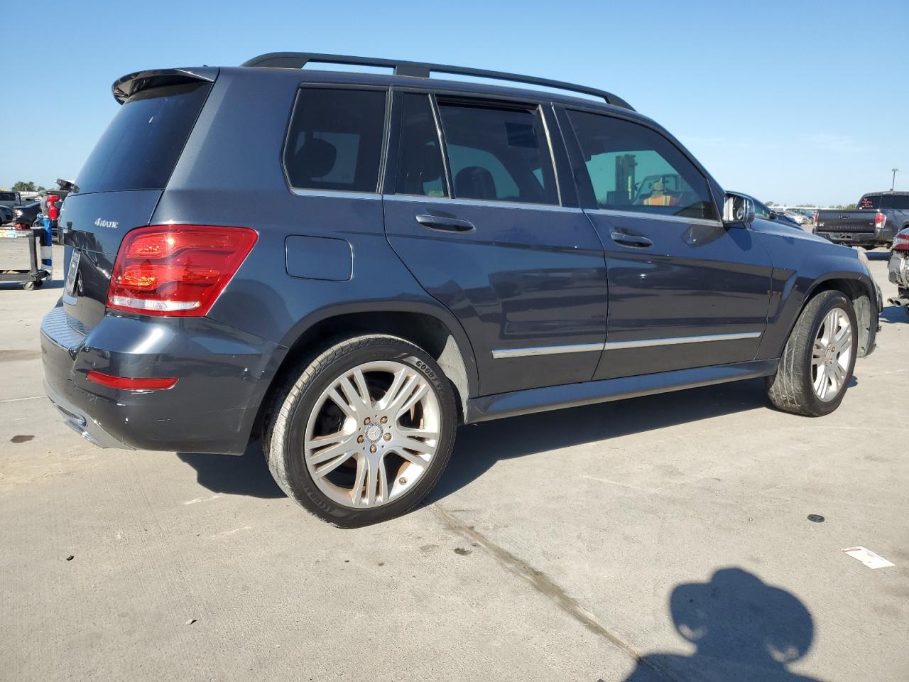 VIN WDCGG8JB9FG397551 2015 MERCEDES-BENZ GLK-CLASS no.3