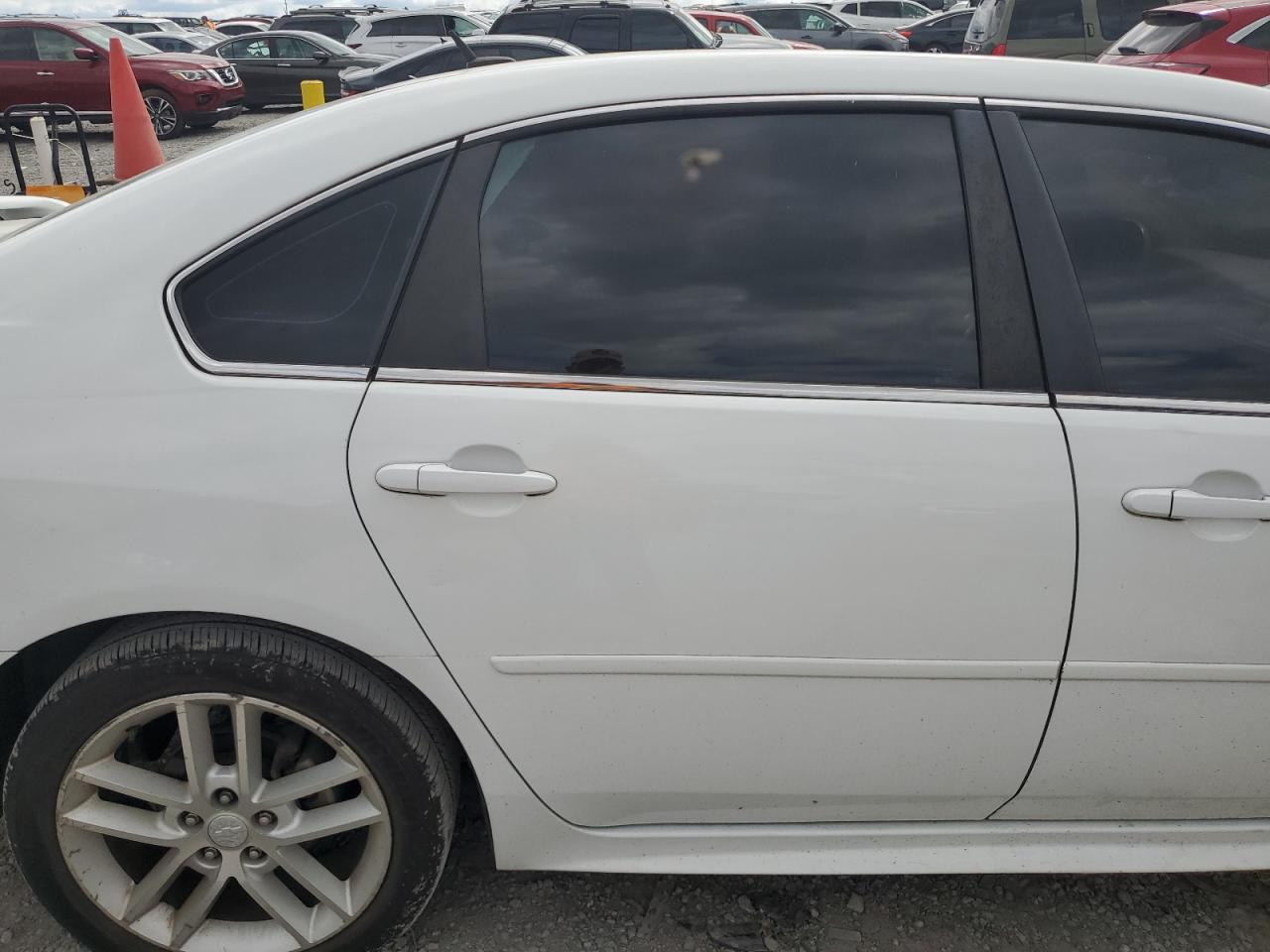 2G1WG5EK6B1121242 2011 Chevrolet Impala Lt