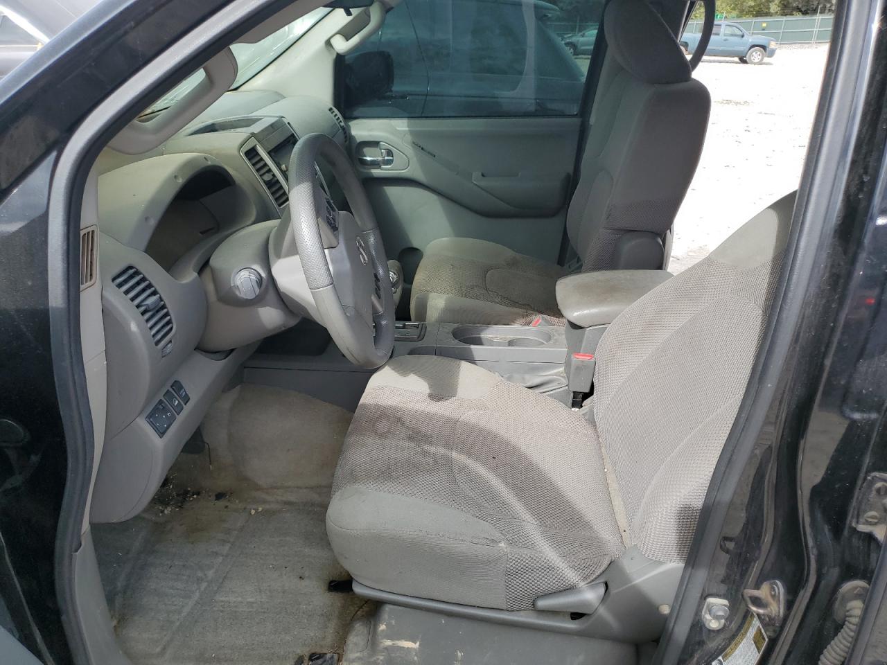 2014 Nissan Navara (Frontier) - Image 7