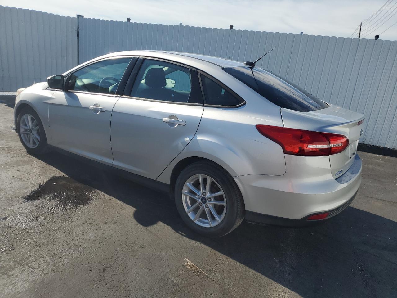 1FADP3F21JL242258 2018 FORD FOCUS - Image 2