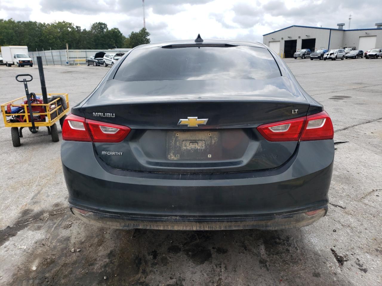 1G1ZD5ST6JF236367 2018 Chevrolet Malibu Lt