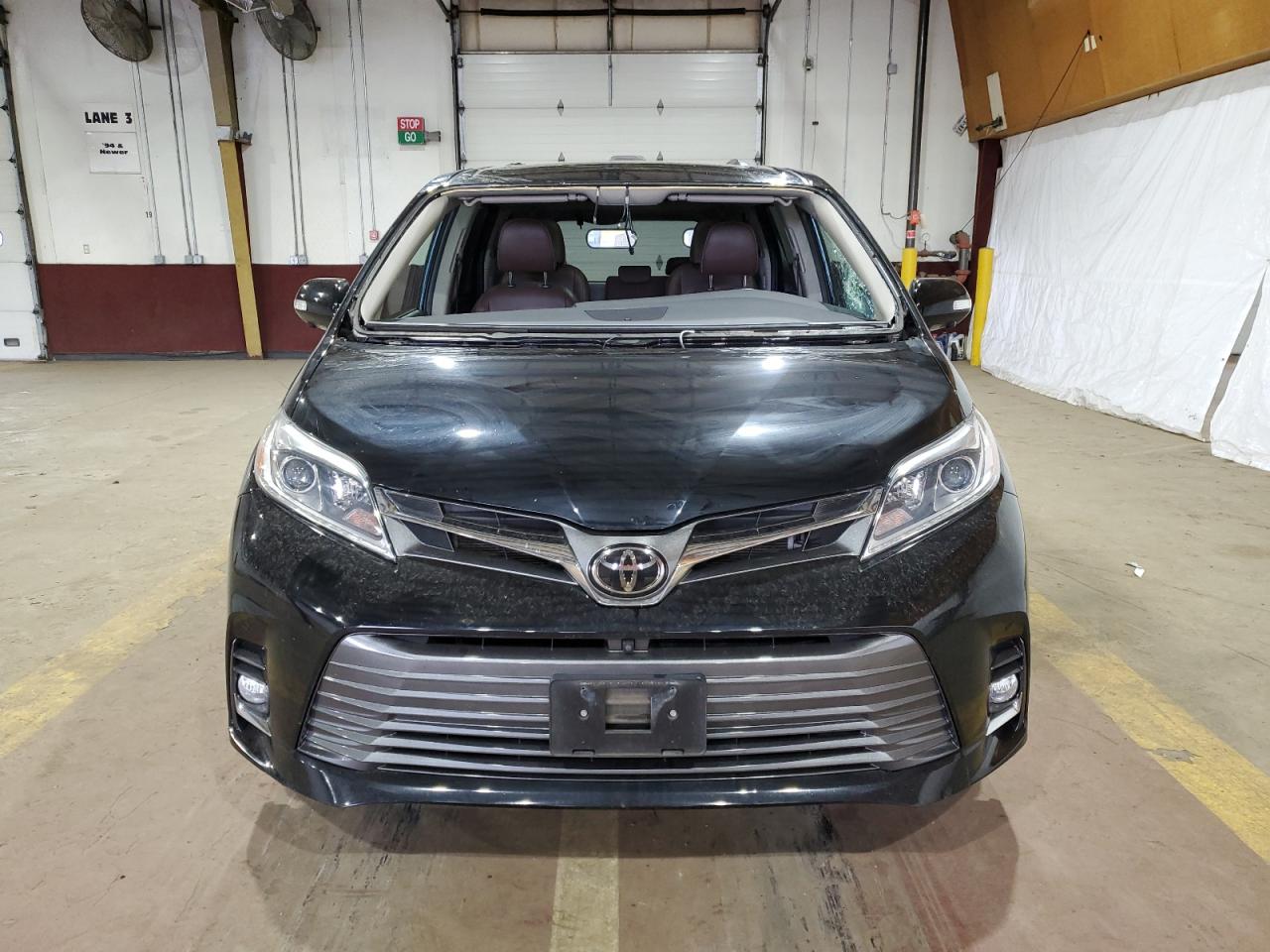 2019 Toyota Sienna Xle VIN: 5TDDZ3DC0KS214824 Lot: 72065584