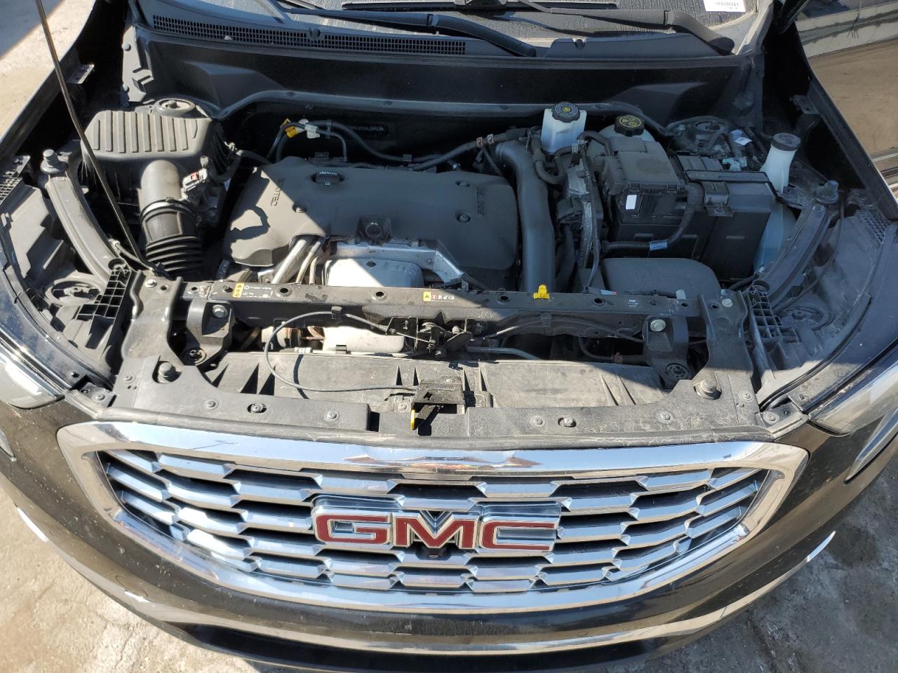 3GKALXEX7KL139918 2019 GMC Terrain Denali