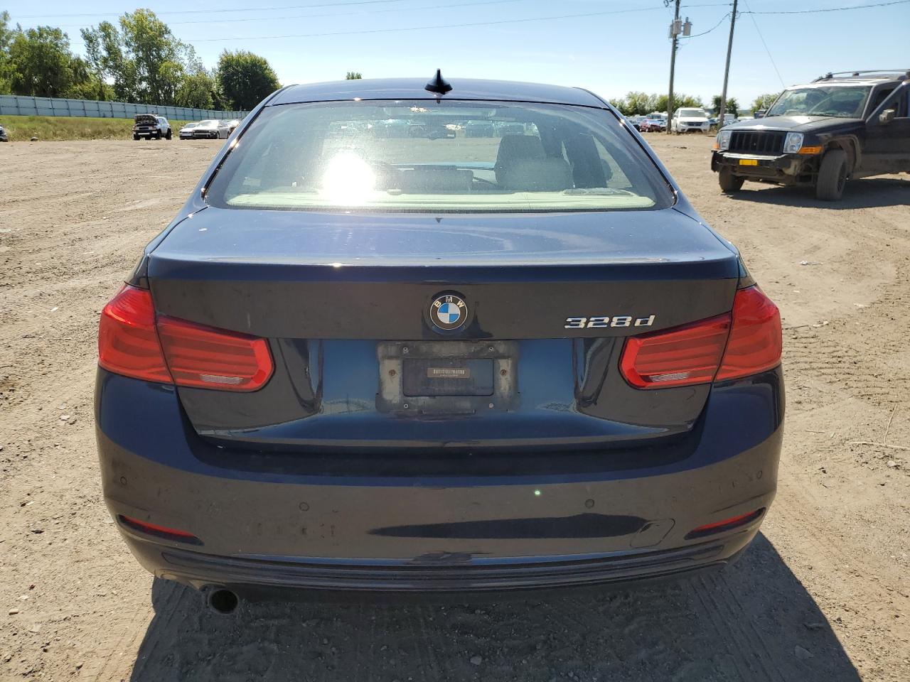 WBA8E5C50GK388562 2016 BMW 328 D