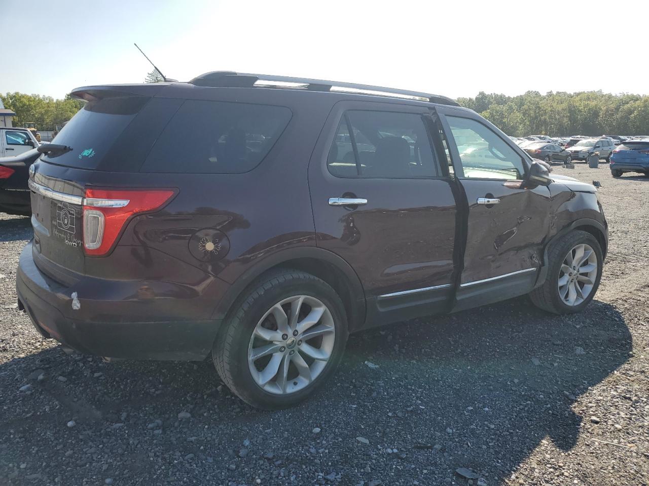 2011 Ford Explorer - Image 3