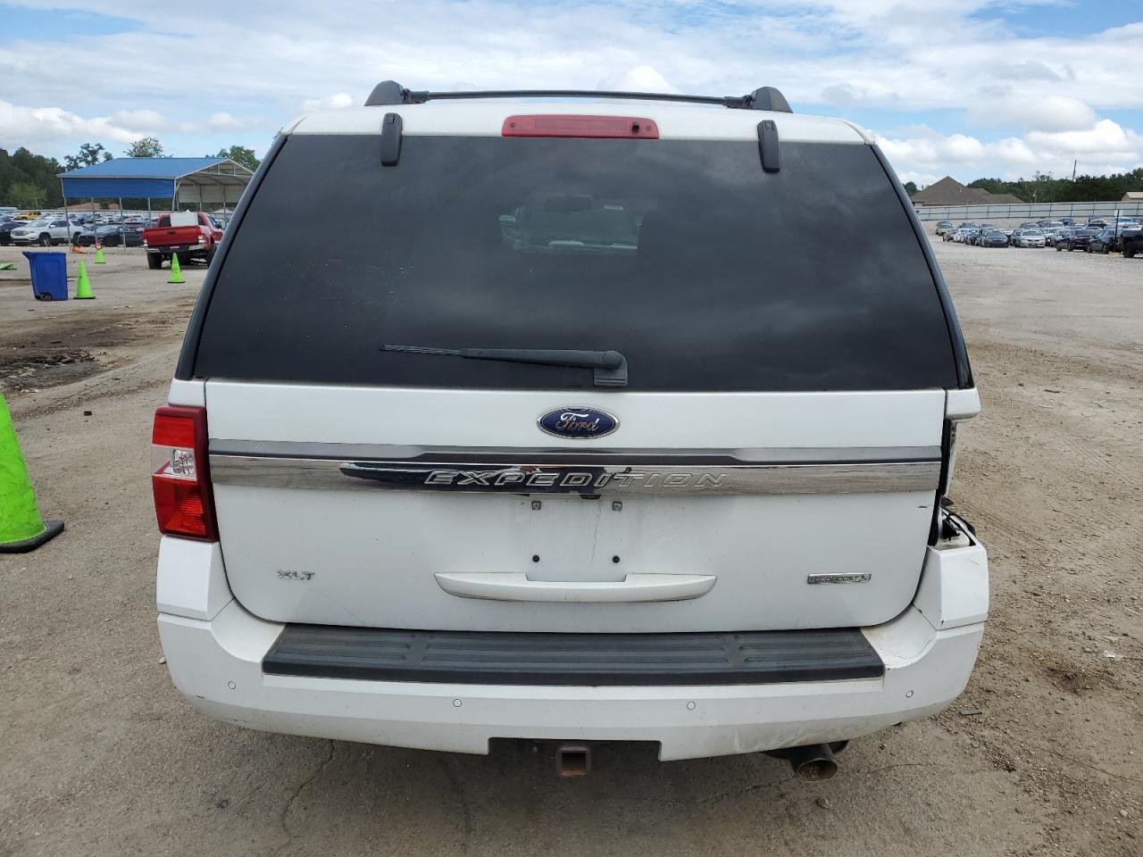 1FMJU1JT7HEA07268 2017 Ford Expedition Xlt