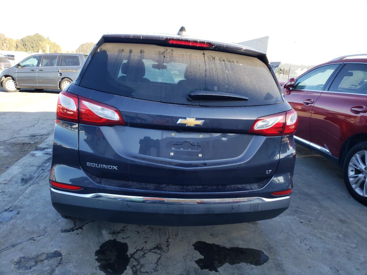 3GNAXJEV6JS591799 2018 Chevrolet Equinox Lt