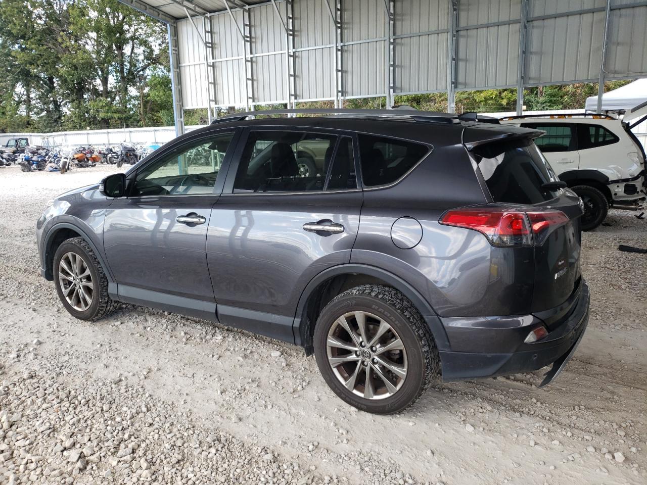 JTMDFREVXJJ720619 2018 TOYOTA RAV 4 - Image 2