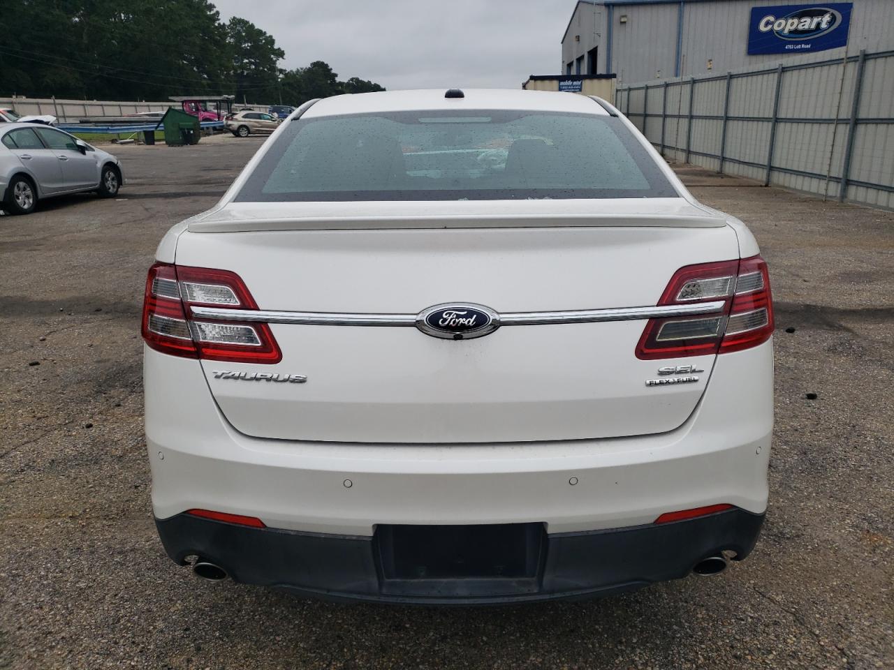 1FAHP2E85EG139604 2014 Ford Taurus Sel