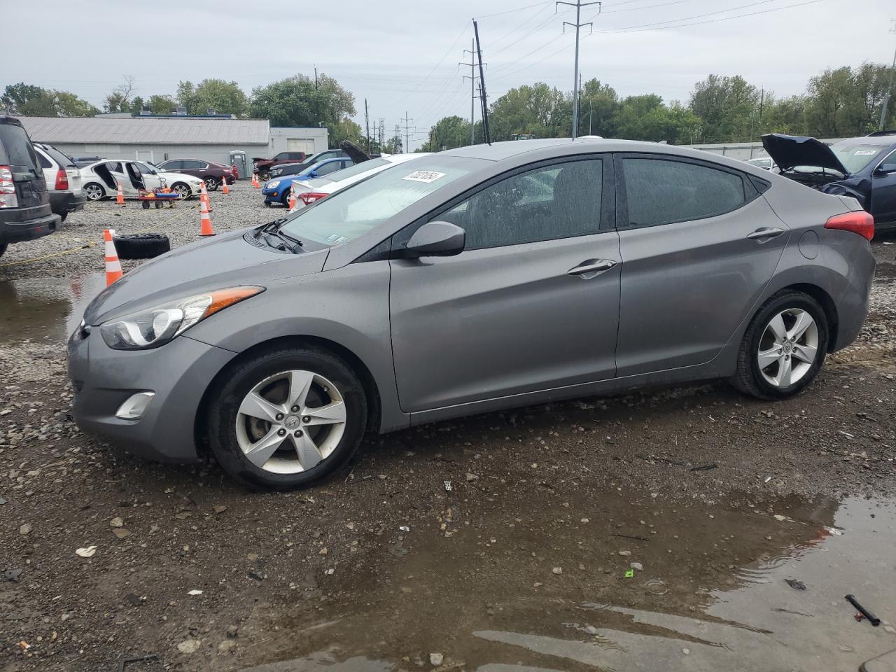 2013 Hyundai Elantra - Image 1