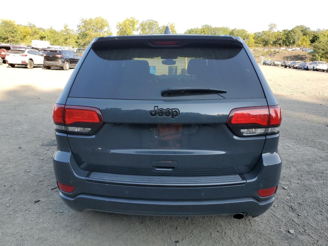 2018 Jeep Grand Cherokee Laredo VIN: 1C4RJFAG0JC267657 Lot: 71676714