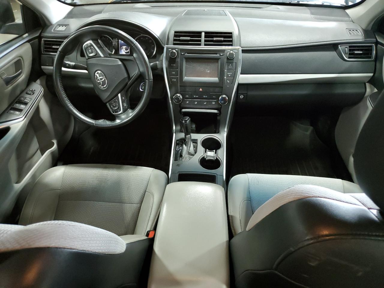 2017 Toyota Camry - Image 8