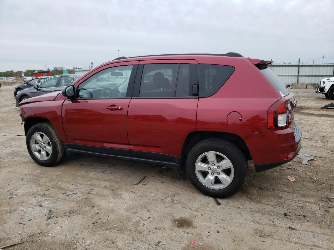 VIN 1C4NJCBA7FD401265 2015 JEEP COMPASS no.2