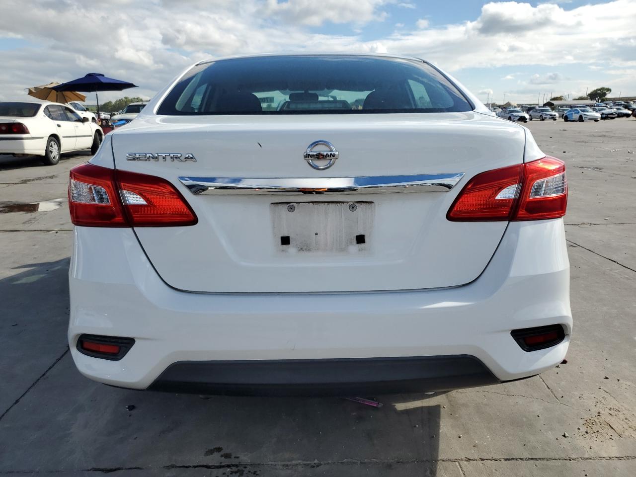 2016 Nissan Sentra S VIN: 3N1AB7AP7GY223853 Lot: 70531074