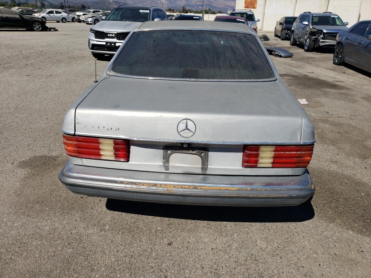 WDBCA45D4HA356954 1987 Mercedes-Benz 560 Sec