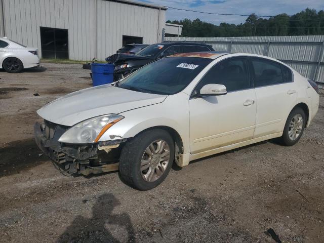 2011 Nissan Altima Base