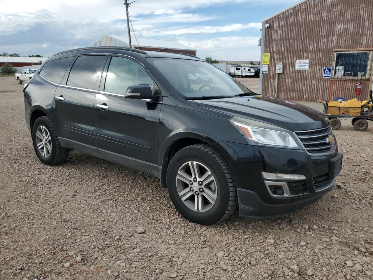 VIN 1GNKRHKD6GJ333649 2016 CHEVROLET TRAVERSE no.4