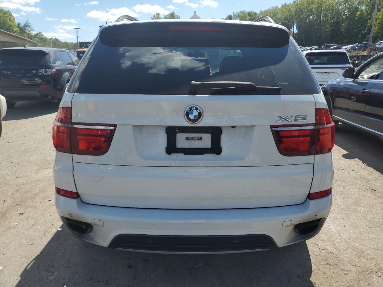 5UXZV8C5XDL899385 2013 BMW X5 xDrive50I